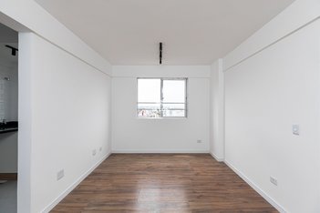 apartment em Rua Guilherme Pugsley, Água Verde - Curitiba - PR