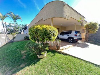 house em Rua Ibiporã, Aurora - Londrina - PR