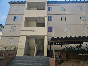 apartment em Rua Luiz Bissoto, Jardim Vila Rosa - Valinhos - SP