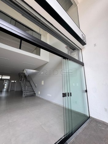 business em Avenida Assis Brasil, Sarandi - Porto Alegre - RS