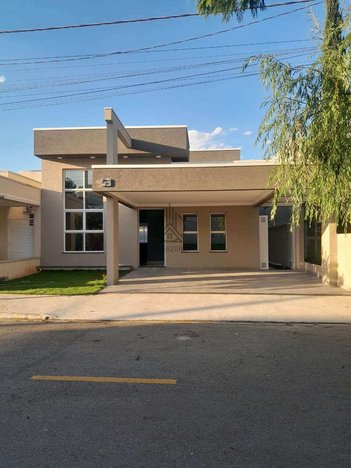 house em Avenida Renato Vargas, Loteamento Residencial Campos do Conde II - Tremembé - SP