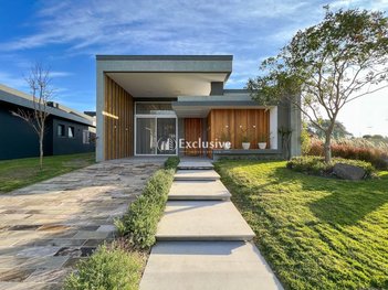 house em Avenida Paraguassu, Centro - Xangri-Lá - RS