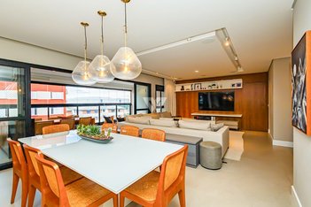 apartment em Avenida Iguaçu, Água Verde - Curitiba - PR