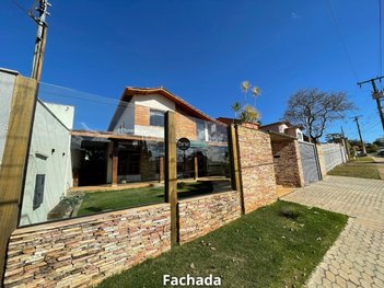 house em Praça Joaquim José da Silva Xavier, Inconfidentes - Ouro Branco - MG