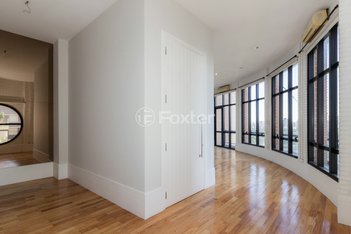 apartment em Rua Pedroso Alvarenga, Itaim Bibi - São Paulo - SP