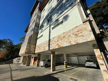 apartment em Rua Prefeito Waldemar Frederico Weber, Lagos do Bosque - Gramado - RS