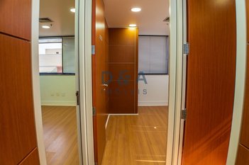 office em Alameda dos Jurupis, Indianópolis - São Paulo - SP