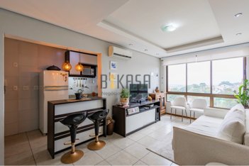 apartment em Rua Eugênio Du Pasquier, Cristo Redentor - Porto Alegre - RS