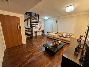apartment em Avenida Cristóvão Colombo, Independência - Porto Alegre - RS