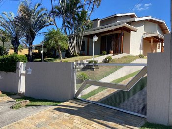 house em Avenida Santana, Vila Petrópolis - Atibaia - SP