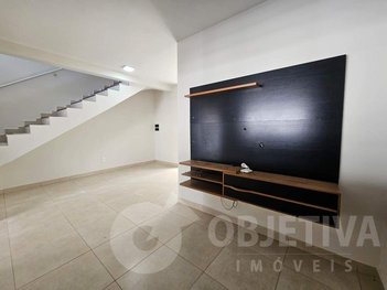 house em Rua Antônio de Oliveira Costa, Taiaman - Uberlândia - MG