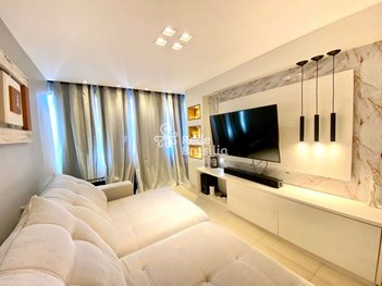 apartment em AOS 4 Bloco B, Área Octogonal - Brasília - DF