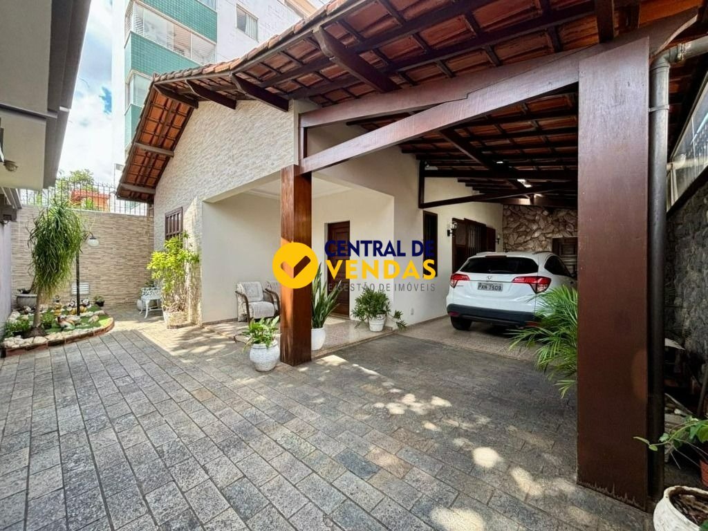 Casa com 3 quartos — Itapoã, Belo Horizonte