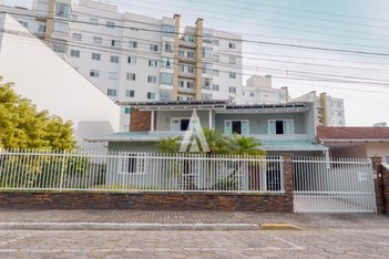 house em Rua Professora Sinhazinha, Saguaçu - Joinville - SC