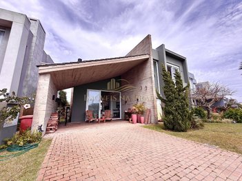 house em Avenida Diamante, Rainha do Mar - Xangri-Lá - RS