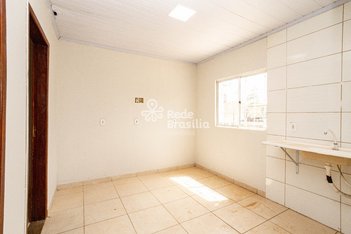 house em Quadra 601 Conjunto 5, Recanto das Emas - Brasília - DF