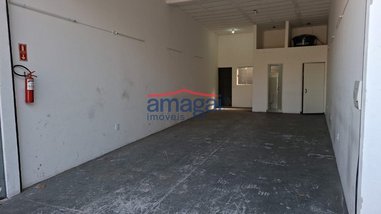 industrial em Rua Marquês Pedro de Araújo Lima, Jardim do Marquês - Jacareí - SP