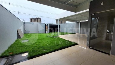 house em Rua Bento Teixeira, Novo Mundo - Uberlândia - MG