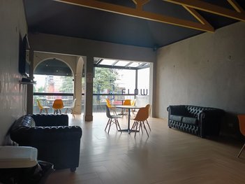 business em Rua Fradique Coutinho, Pinheiros - São Paulo - SP