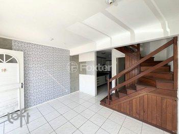house em Avenida Santos Ferreira, Marechal Rondon - Canoas - RS