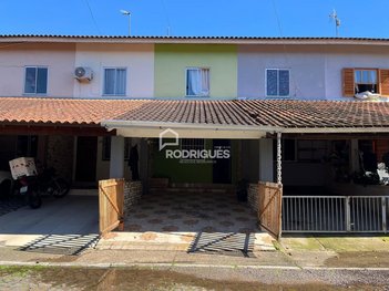 house em Rua Júlio de Castilhos, Centro - Portão - RS