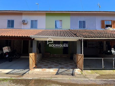 Cômodo Condomínio