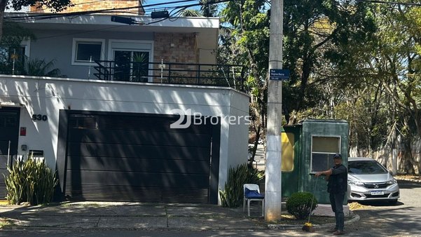 Cômodo Condomínio