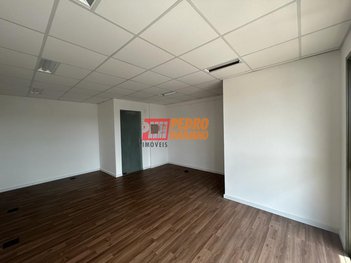 office em Travessa Daré, Rudge Ramos - São Bernardo do Campo - SP