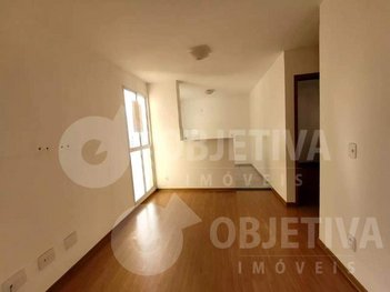 apartment em Rua Dolorita Elias do Nascimento, Laranjeiras - Uberlândia - MG
