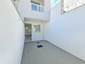 house em Rua Álvaro Camargos Sobrinho, Floramar - Belo Horizonte - MG