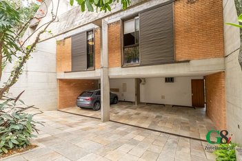 house em Rua Heitor de Morais, Pacaembu - São Paulo - SP