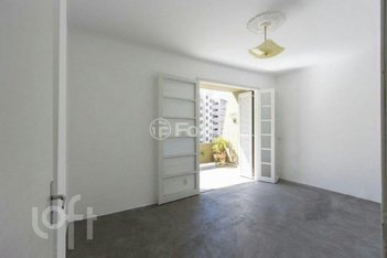apartment em Rua Marechal Floriano Peixoto, Centro Histórico - Porto Alegre - RS
