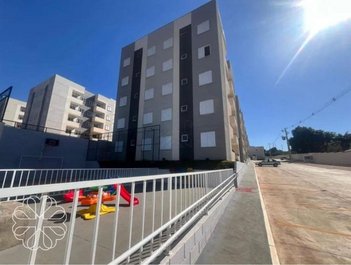 apartment em Rua Maria Aparecida Bragion Pignata, Chácaras Aeroporto - Maringá - PR