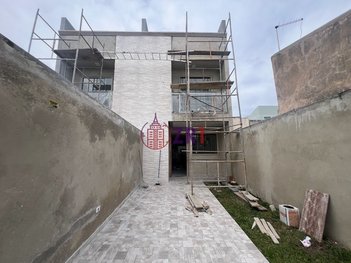 house em Rua Tenente Júlio Jacoboski, Sítio Cercado - Curitiba - PR