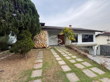 house em Rodovia Alberto Hinoto, Jardim Limoeiro - Arujá - SP