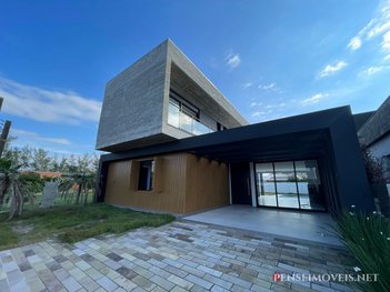 house em Rua da Várzea, Centro - Xangri-Lá - RS