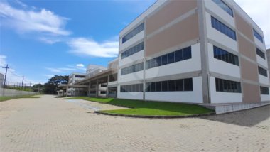 commercial_building em Avenida Prefeito Luís Latorre, Vila das Hortências - Jundiaí - SP