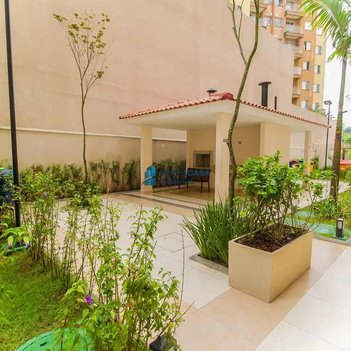 apartment em Rua Victório Santim, Vila Carmosina - São Paulo - SP