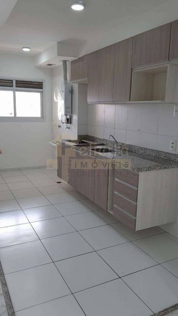 apartment em Avenida Sebastião Davino dos Reis, Jardim Tupanci - Barueri - SP