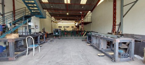 industrial em Diógenes Correa Arruda, Jardim Santo André - Limeira - SP