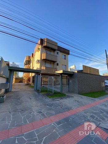 apartment em Rua General Lauro Sodré, Comerciário - Criciúma - SC