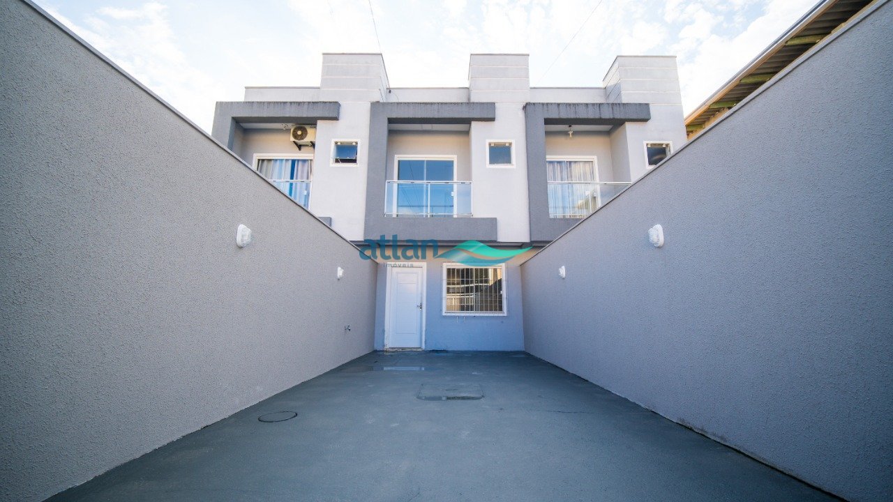 casa germinada no Morretes, Itapema SC (1)