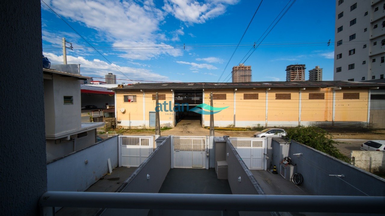 casa germinada no Morretes, Itapema SC (4)