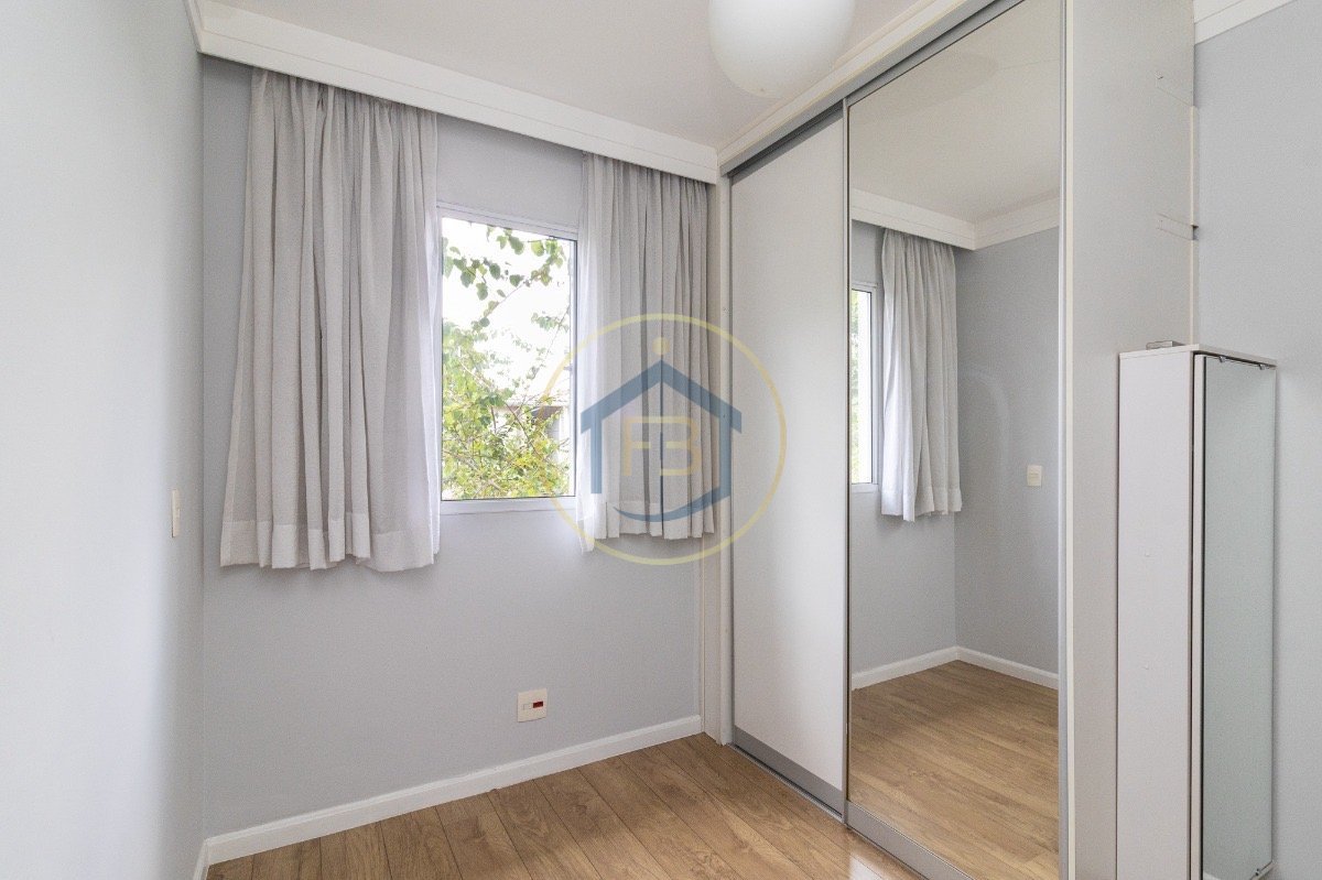 1734046576880-rua_20circular_2c_20525_2