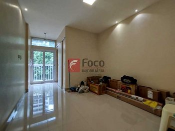 apartment em Rua do Humaitá, Humaitá - Rio de Janeiro - RJ
