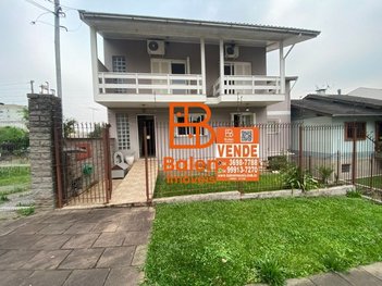 house em Rua Altino Veríssimo da Rosa, Santa Lúcia - Caxias do Sul - RS
