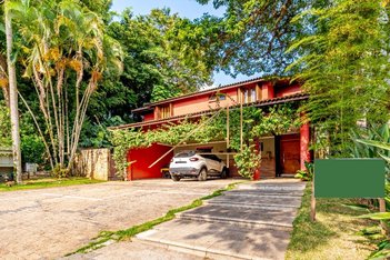 house em Alameda dos Cravos, Alphaville - Santana de Parnaíba - SP