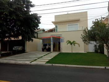 house em Avenida Gil Milício de Souza, Jardim Altos de Santana II - Jacareí - SP