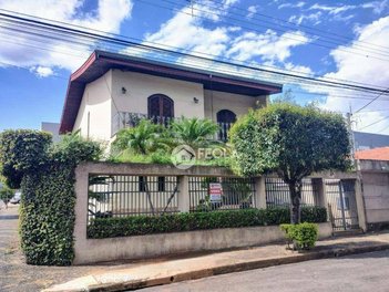 house em Praça das Nações, Vila Frezzarim - Americana - SP