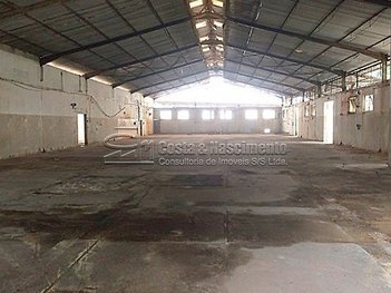 industrial em Avenida Fagundes de Oliveira, Piraporinha - Diadema - SP